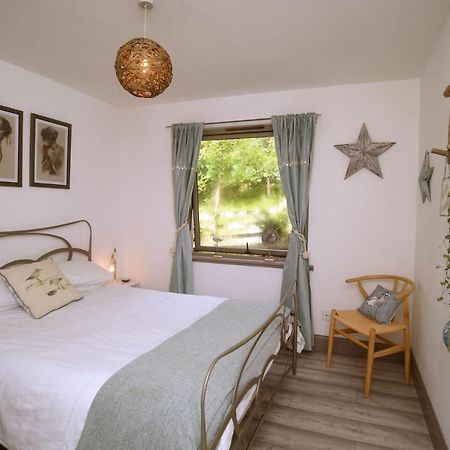 Skye Photo Centre Bed & Breakfast Camastianavaig Bagian luar foto