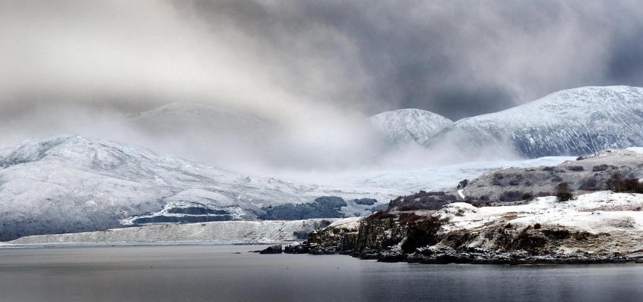 Skye Photo Centre Bed & Breakfast Camastianavaig Bagian luar foto